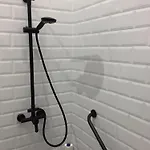 The Penthouse Center 아파트